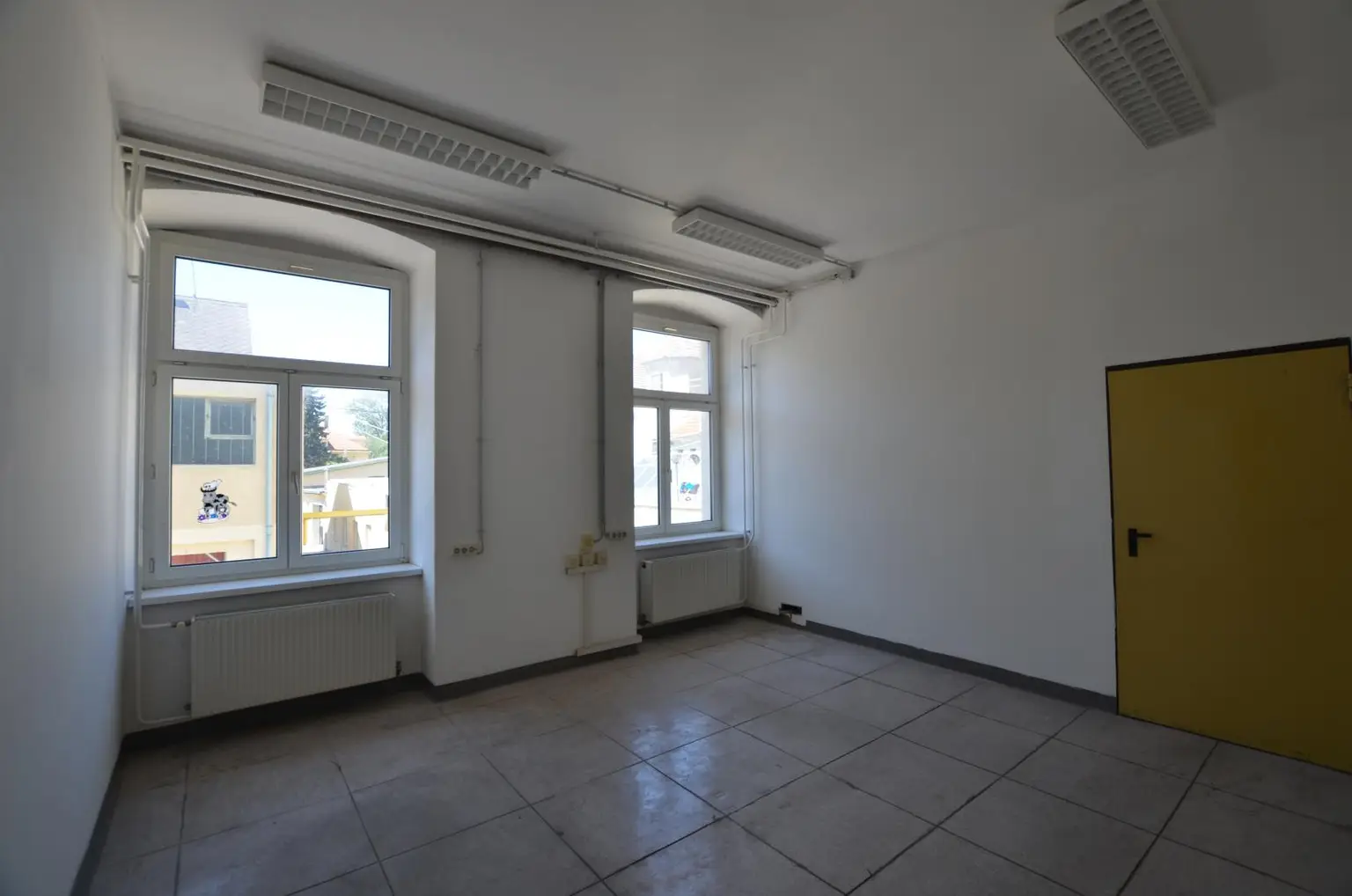 Raum 20,30