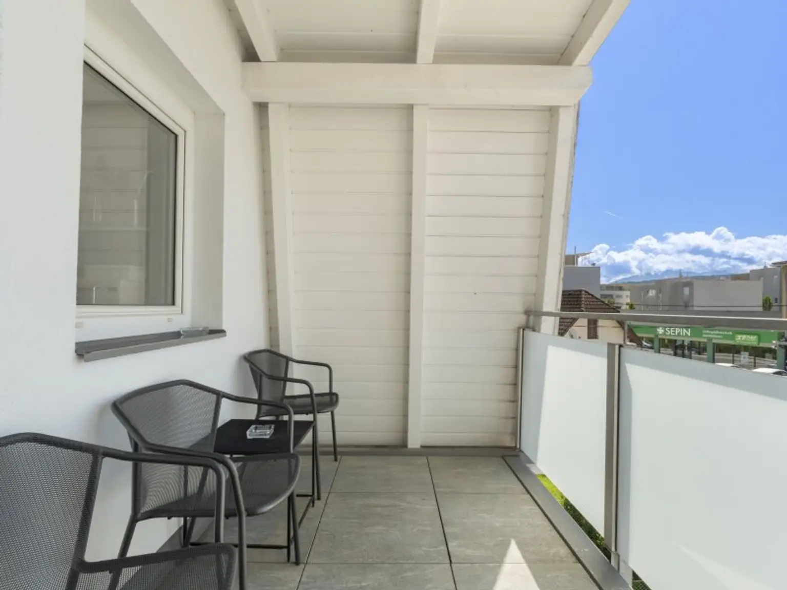 Moderne 3 Zi - Wohnung in Waidmannsdorf - auch ideal für ANLEGER AIRBNB Übernahme möglich