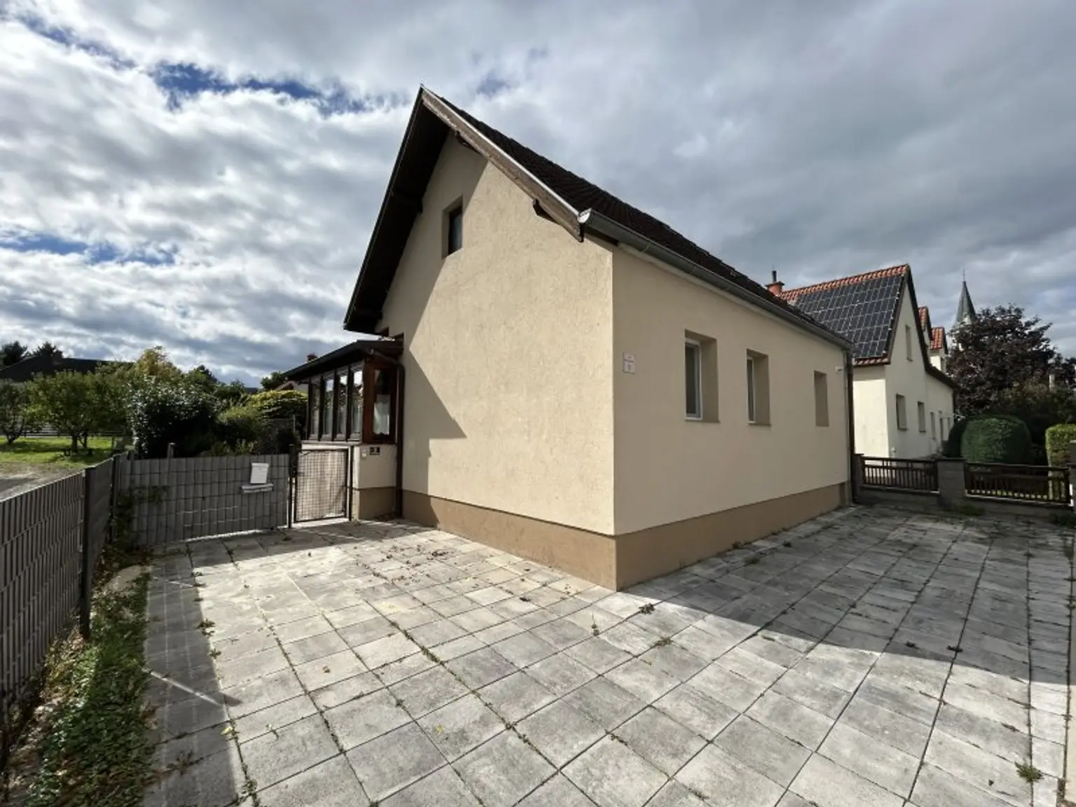 +++ Kleines Juwel mit Charme: Liebevoll renoviertes Einfamilienhaus in Kobersdorf +++