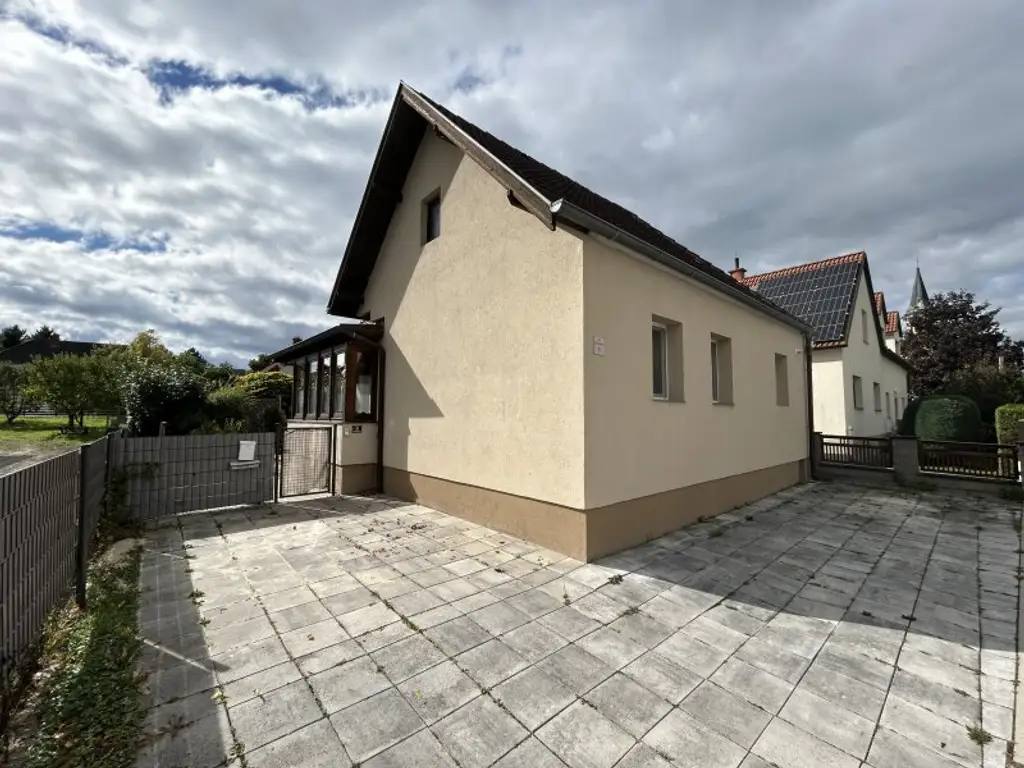 +++ Kleines Juwel mit Charme: Liebevoll renoviertes Einfamilienhaus in Kobersdorf +++