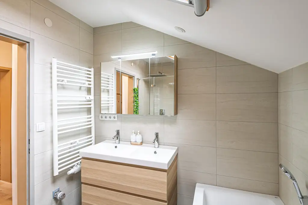 NEU! Perfekt für Familien - 4 Zimmer Wohnung mit toller Raumaufteilung in Schwaz