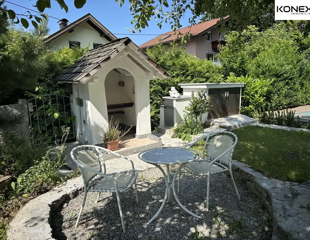 Stilvolles Einfamilienhaus mit Pool & Teich in begehrter Lage Salzburg-Moosstraße