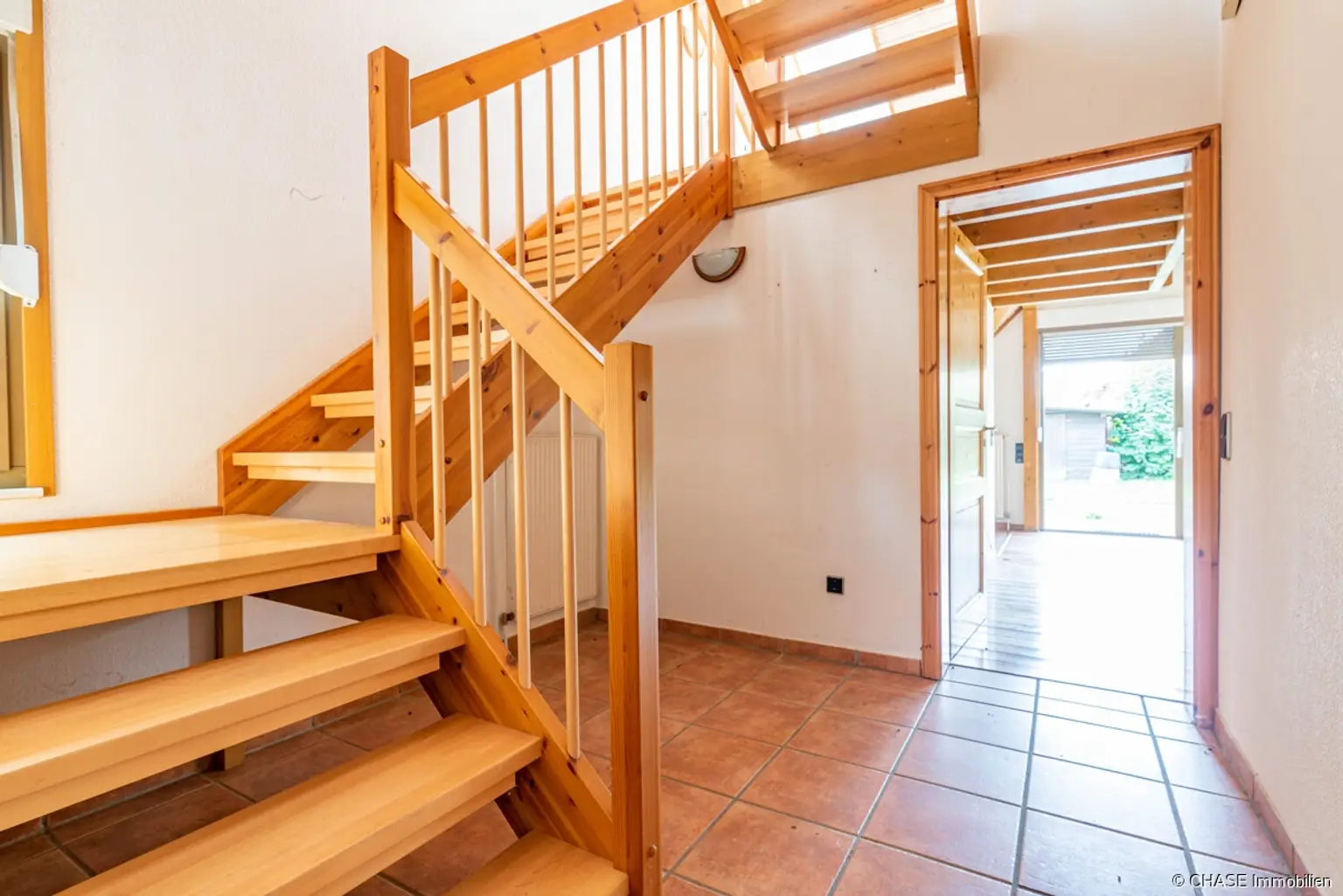 NG,EG - Eingang, Treppe zum OG