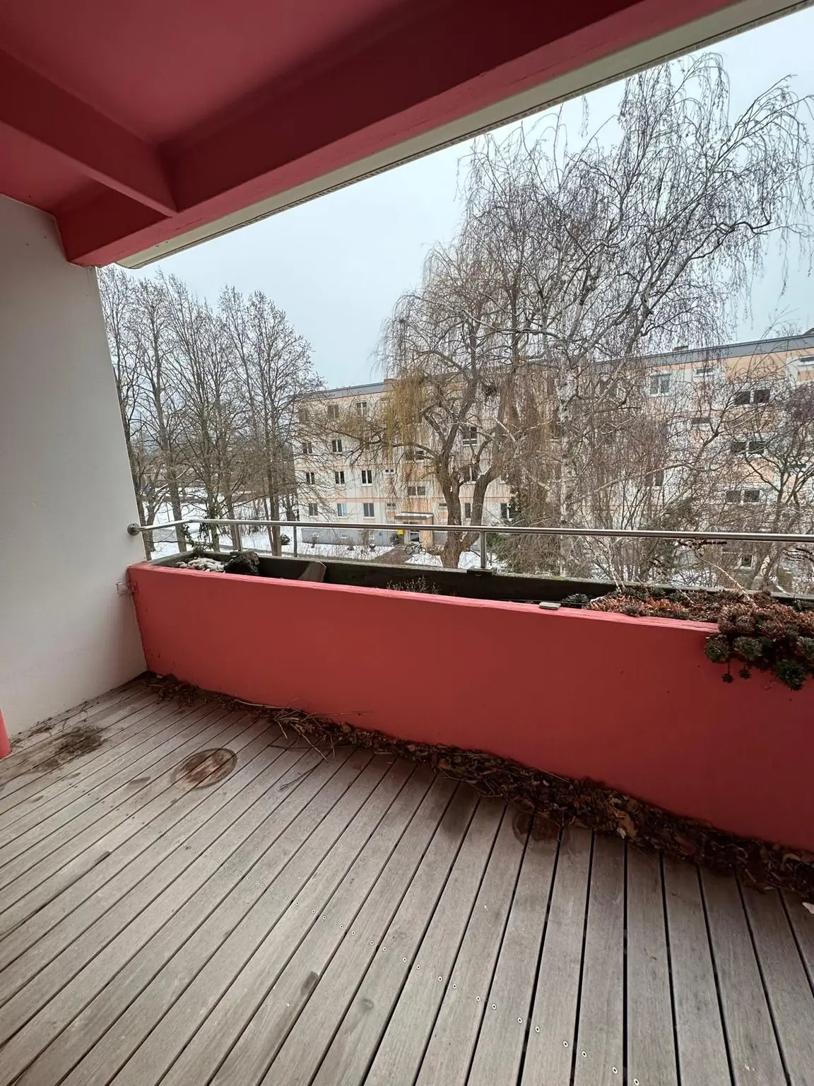 Repräsentatives Wohnen auf 120 m² mit Loggia & Parkgaragen-Option