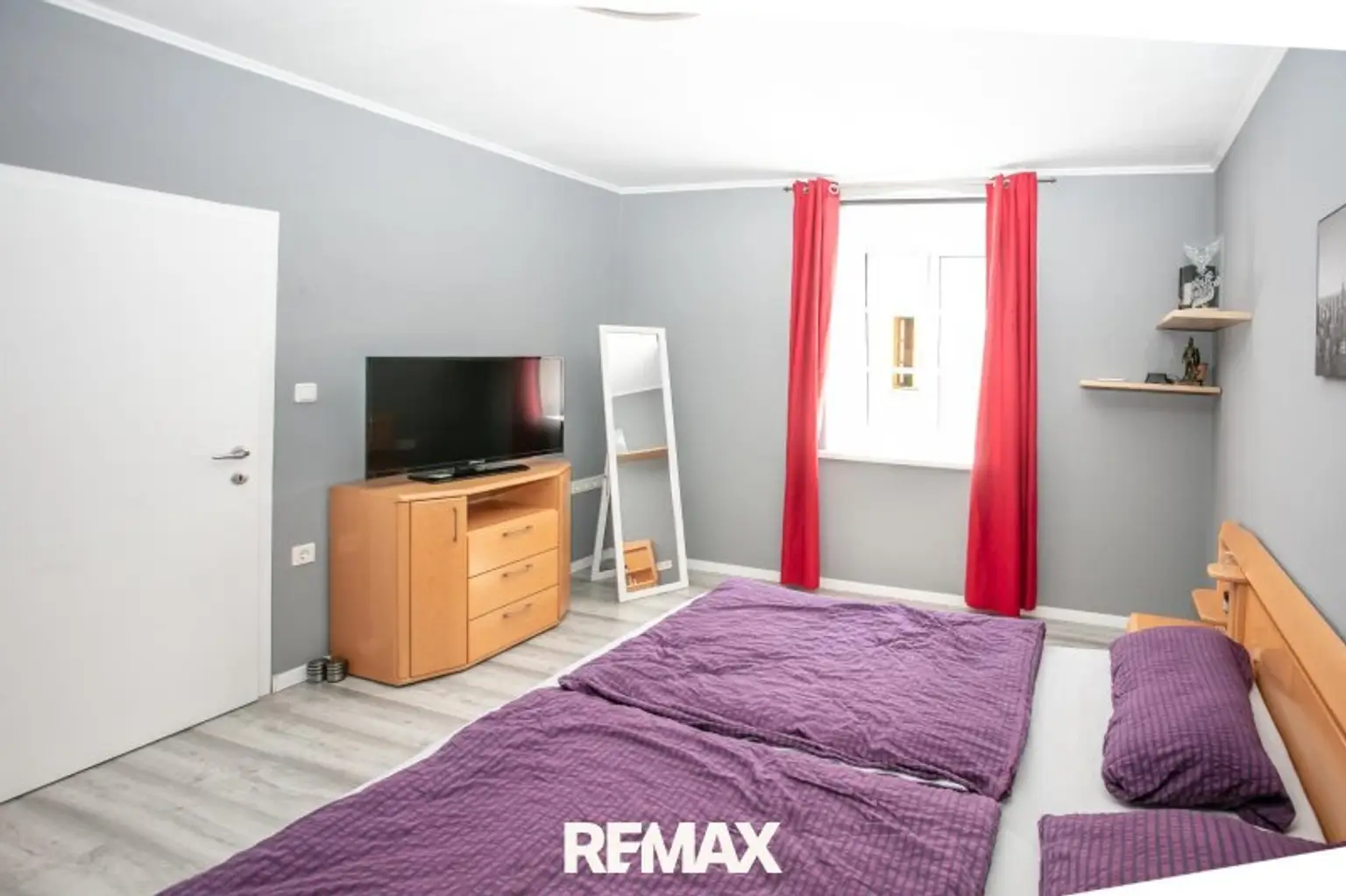 Schlafzimmer OG_ Steiner Landstr. 50