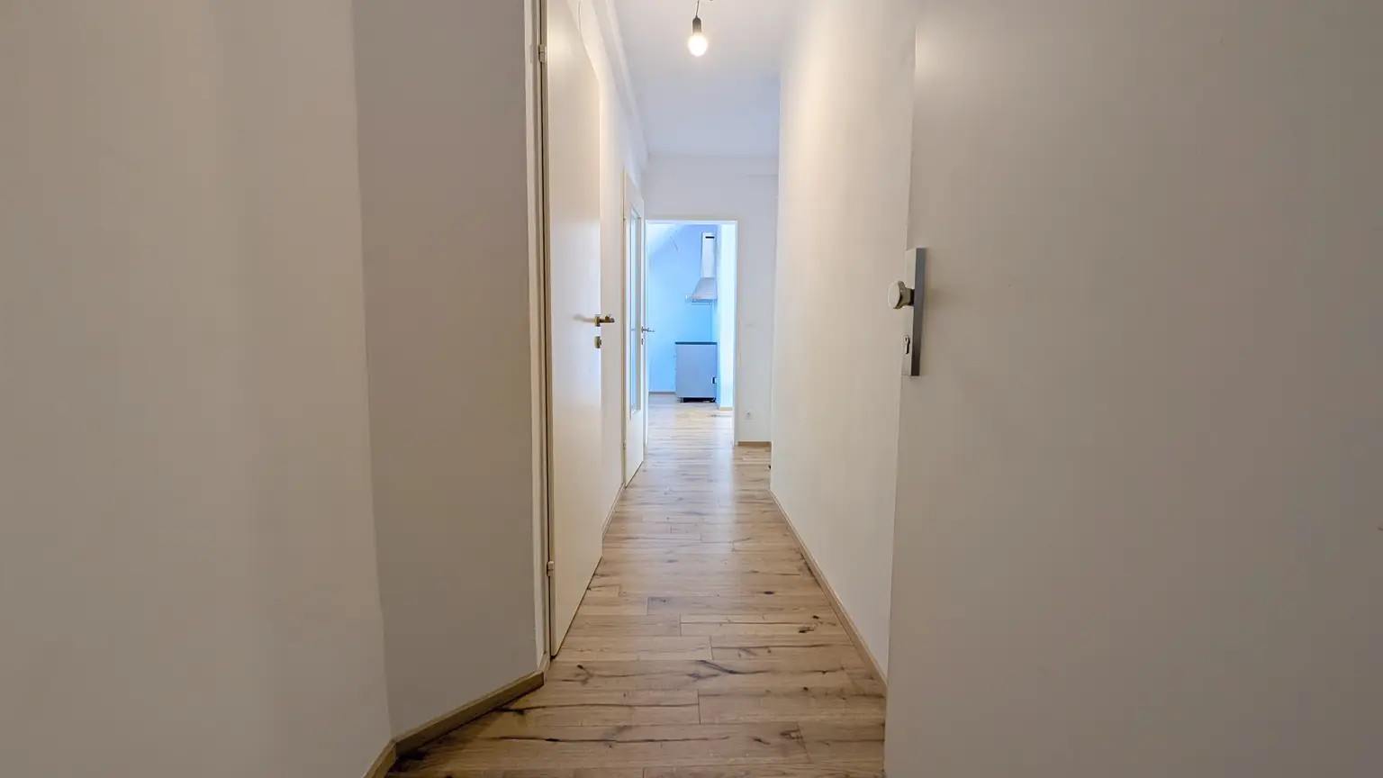 Lichtdurchflutetes Dachstudio mit Top-Anbindung nahe Donaukanal