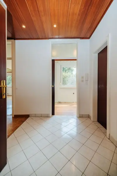 GROßZÜGIGE TERRASSE I RUHIGE LAGE I 3 ZIMMER I FAMILIENFREUNDLICH I NATURNAH I AB SOFORT I PROJEKT WOHNEN