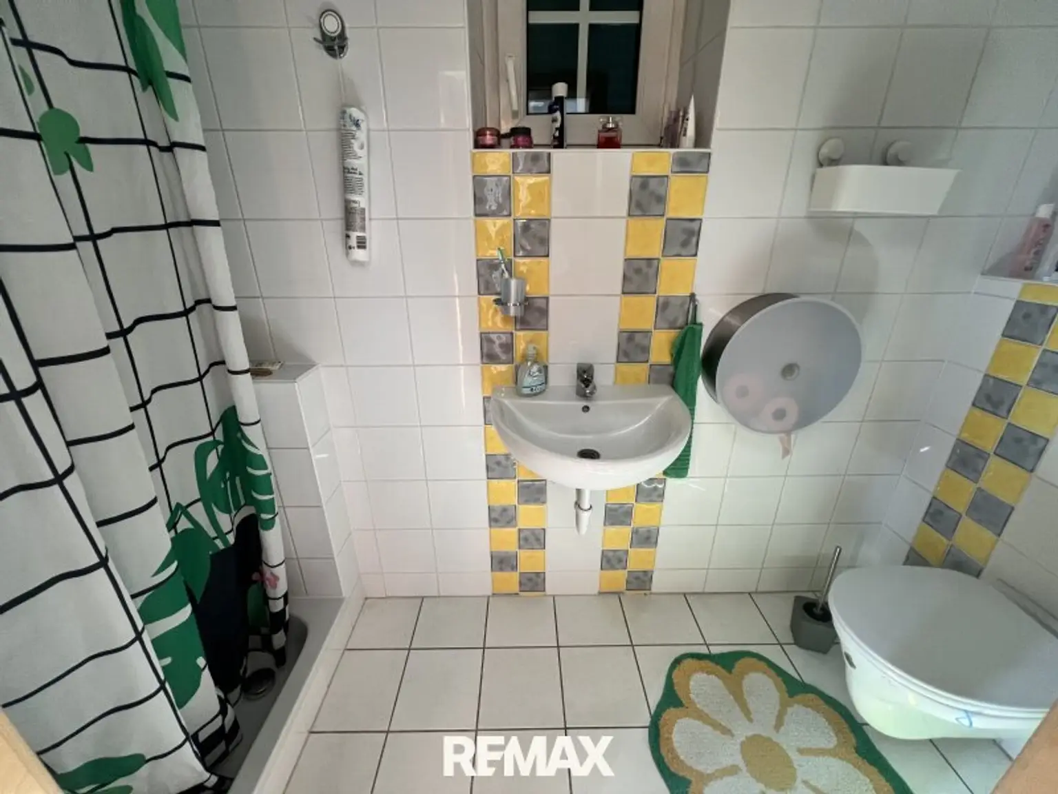 Badezimmer EG