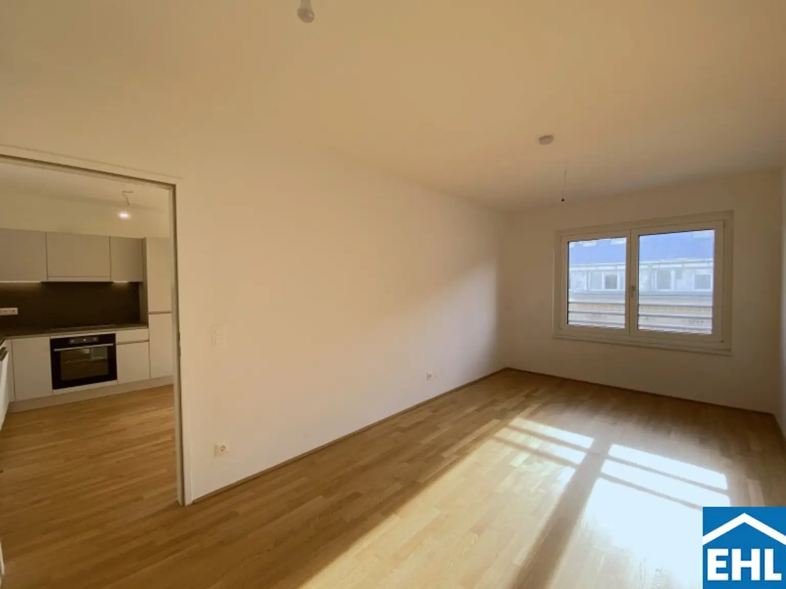 Helle 2-Zimmer-Wohnung mit Balkon in 1210 Wien – ideal zum Wohlfühlen!