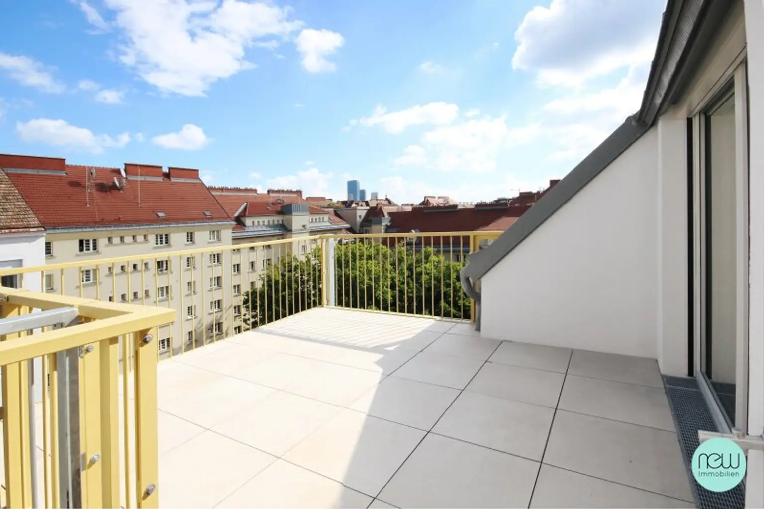 MODERN WOHNEN MIT ALTBAUFLAIR - URBAN IN GRÜNER UMGEBUNG