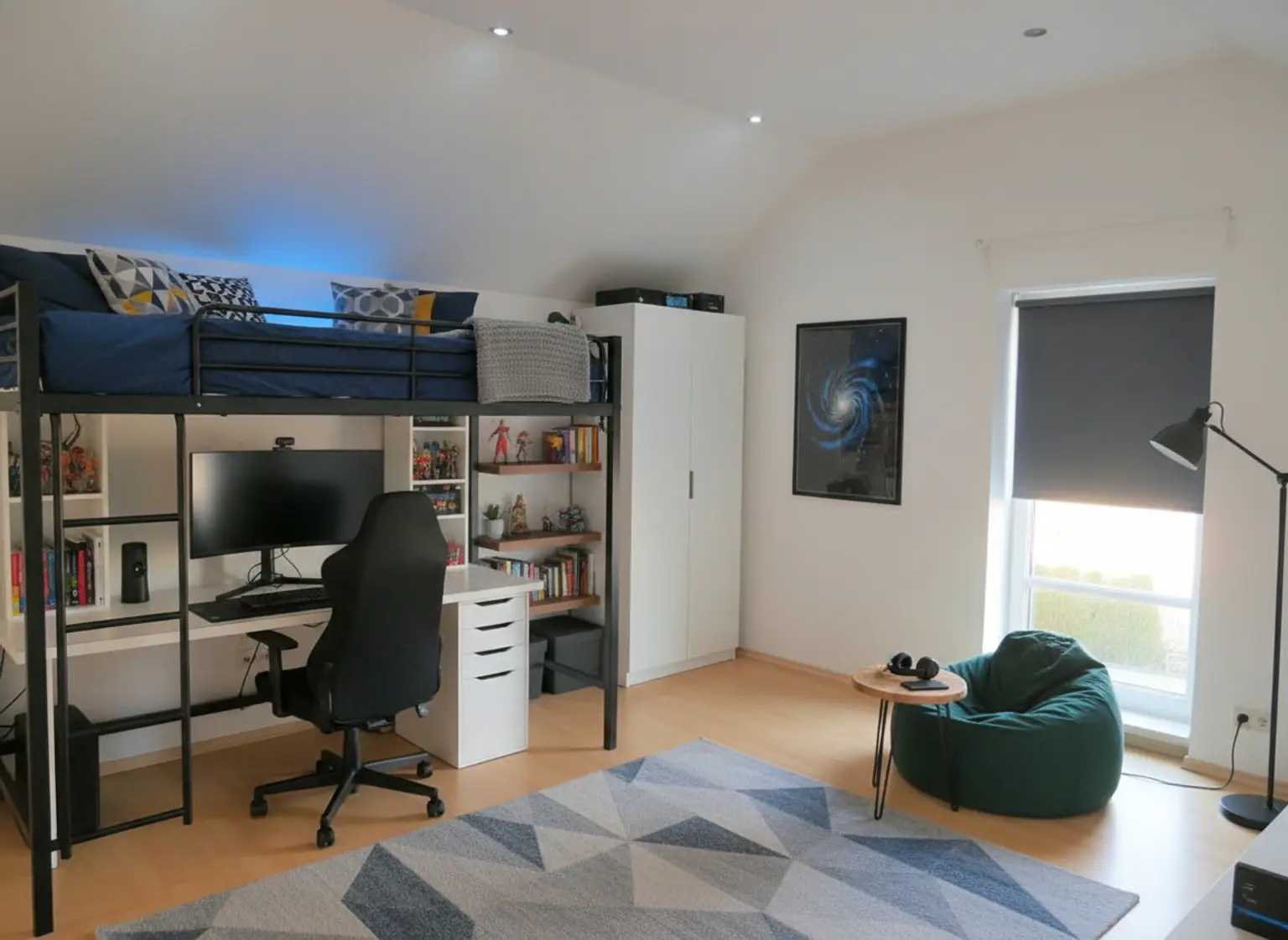 >> MIETHAUS mit 6 ZIMMER, DOPPELGARAGE, KELLER und EIGENGARTEN, am ORTSRAND!