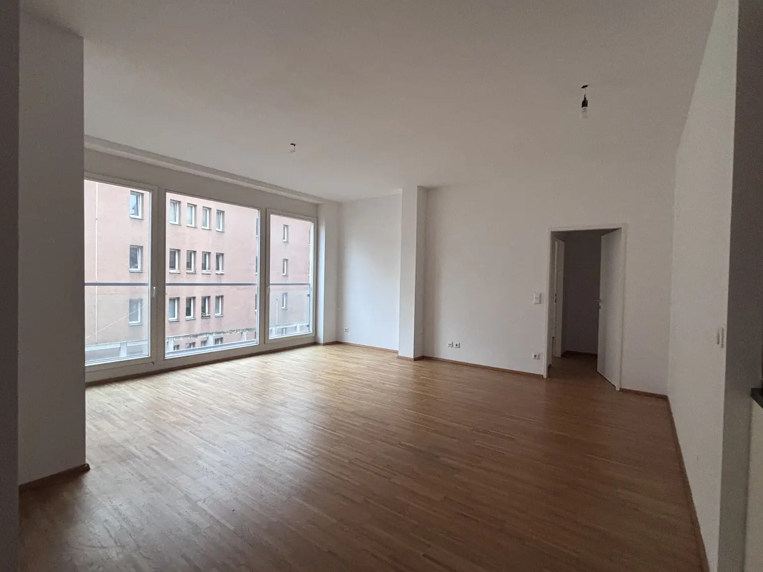 NEUJAHRAKTION ~ 3-Zimmer Wohnung im Herzen des 5. Bezirks ~ 74m² ~ sehr gute Erreichbarkeit