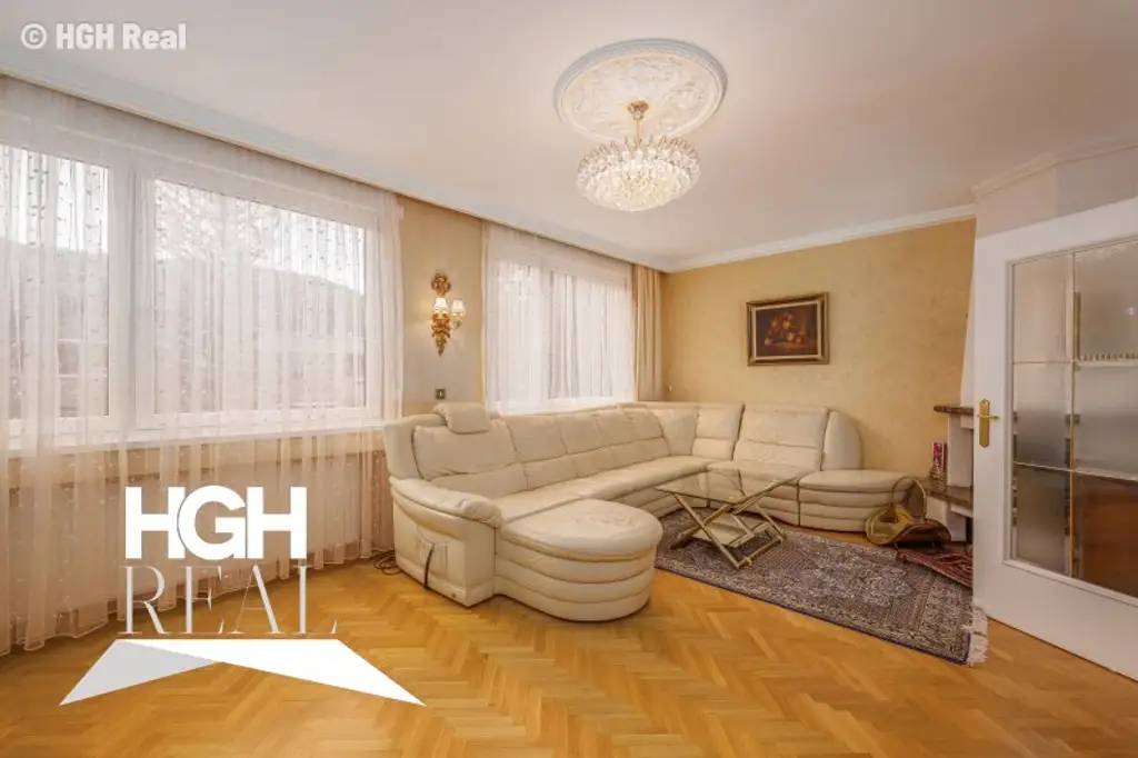 2540 Bad Vöslau Sehr helle und ruhige 4-Zimmer Wohnung mit Loggia am Waldesrand in Thermalbad-Nähe