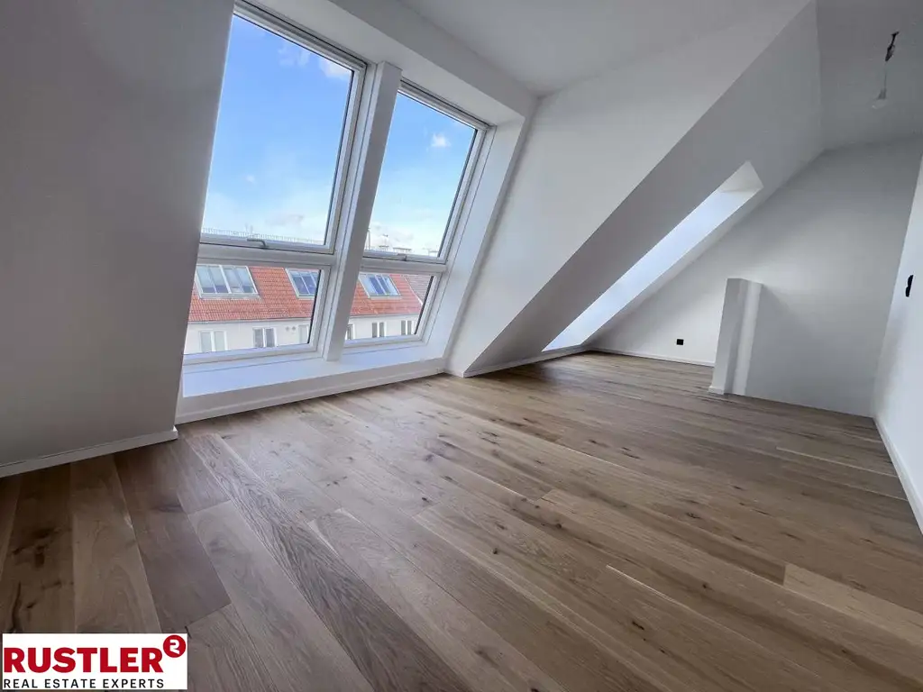 Eiinzigartige Dachgeschoss-Maisonette mit 3 Terrassen & Fernblick | ERSTBEZUG am Reinlpark