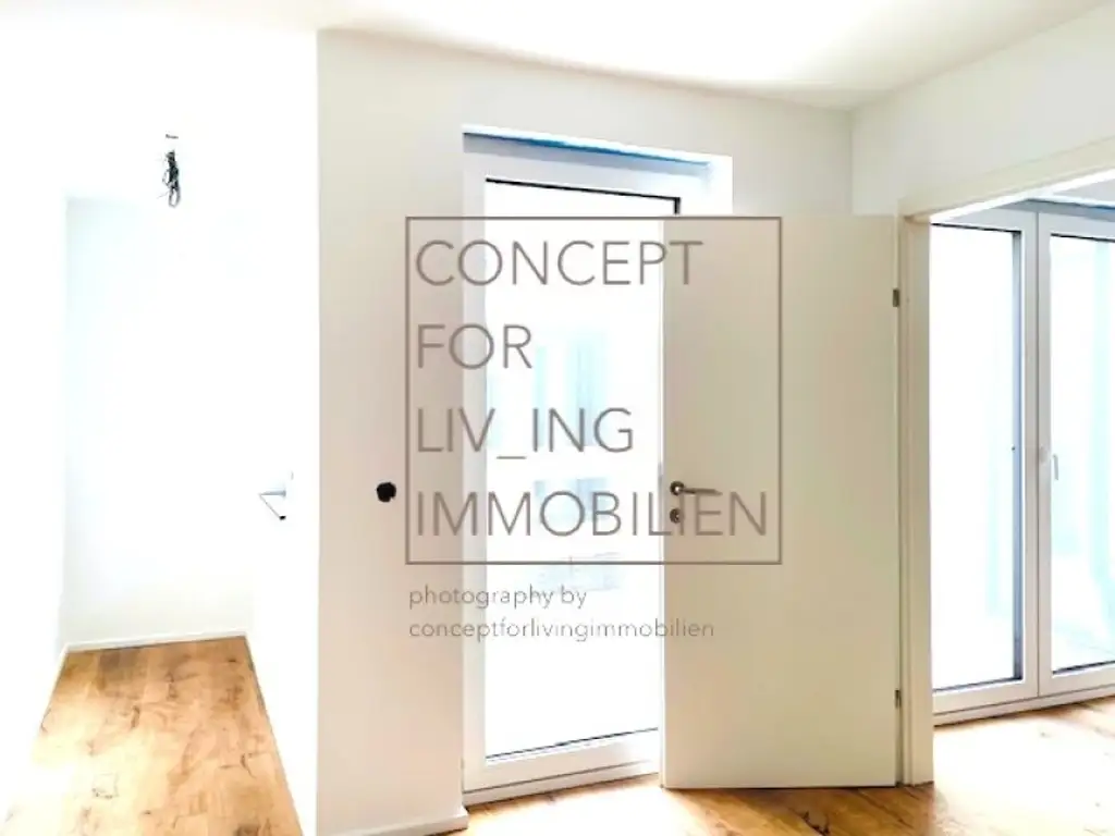 Modernes Haus. Südlage. Pool (*). Erstklassige Ausstattung. Garage. Traumhafter Garten. Bauprojekt. Beziehbar ab FJ 2027