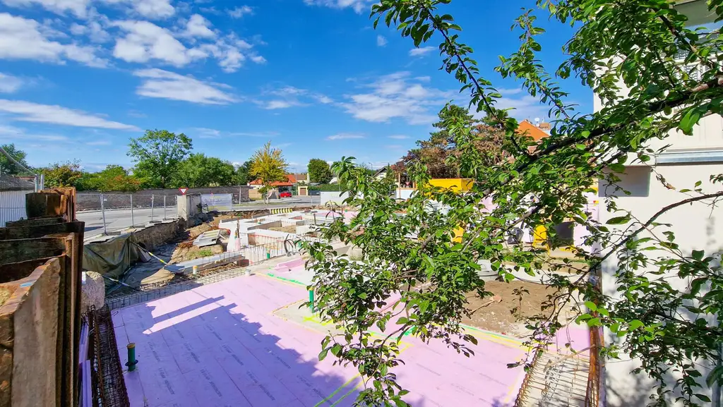 Erstbezug-Doppelhaushälften in Schwechat mit Luxus-Ausstattung und Ausblick über den Park. Grünruhelage mit sehr guter Infrastruktur in Gehweite