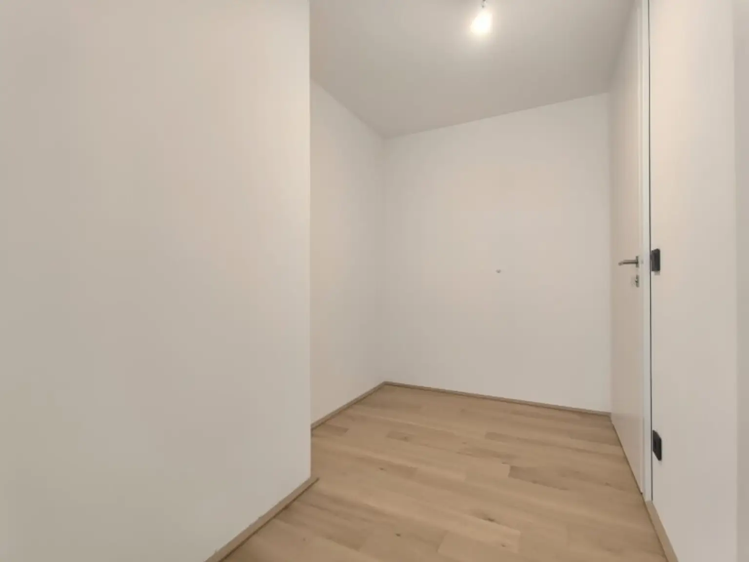Moderne 2-Zimmer-Wohnung mit großzügiger Terrasse (29,05 m²) und stilvoller Ausstattung