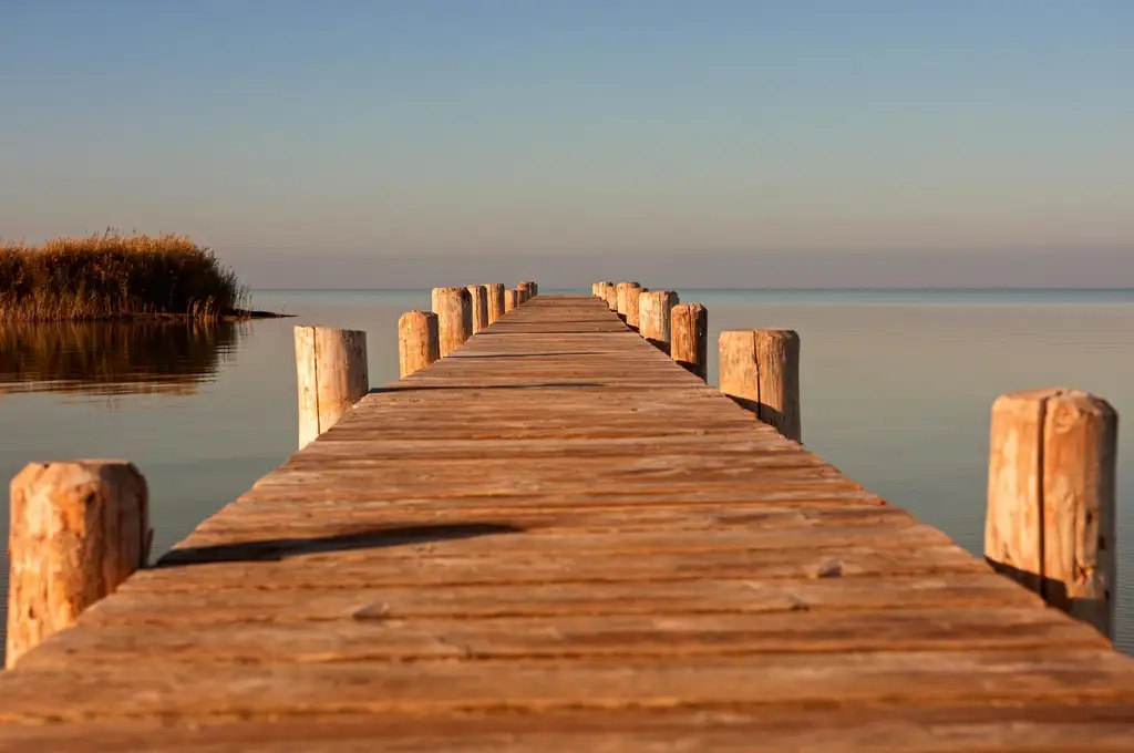 "The Lagoon" - Modern - Nachhaltig - Elegant