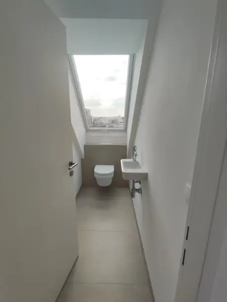 Modern wohnen in Meidling! DG-3-Zimmer-Erstbezug mit Terrasse - Top72