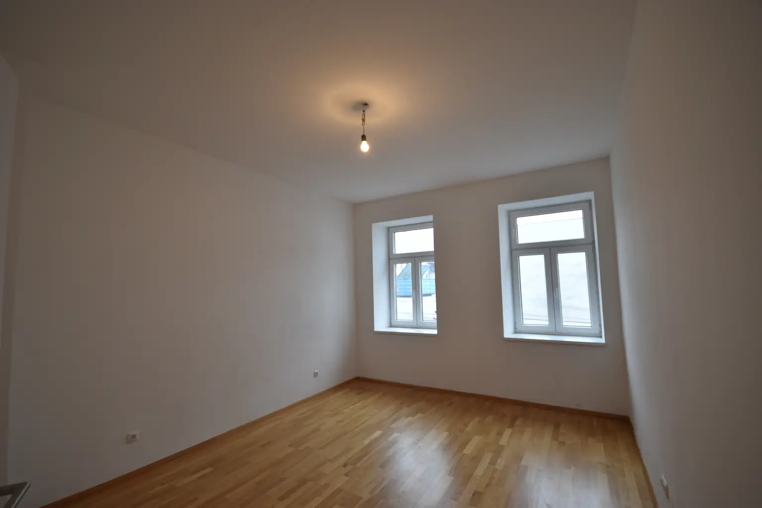 "17. BEZIRK - Attraktive 3-Zimmer-Wohnung mit durchdachtem Grundriss"