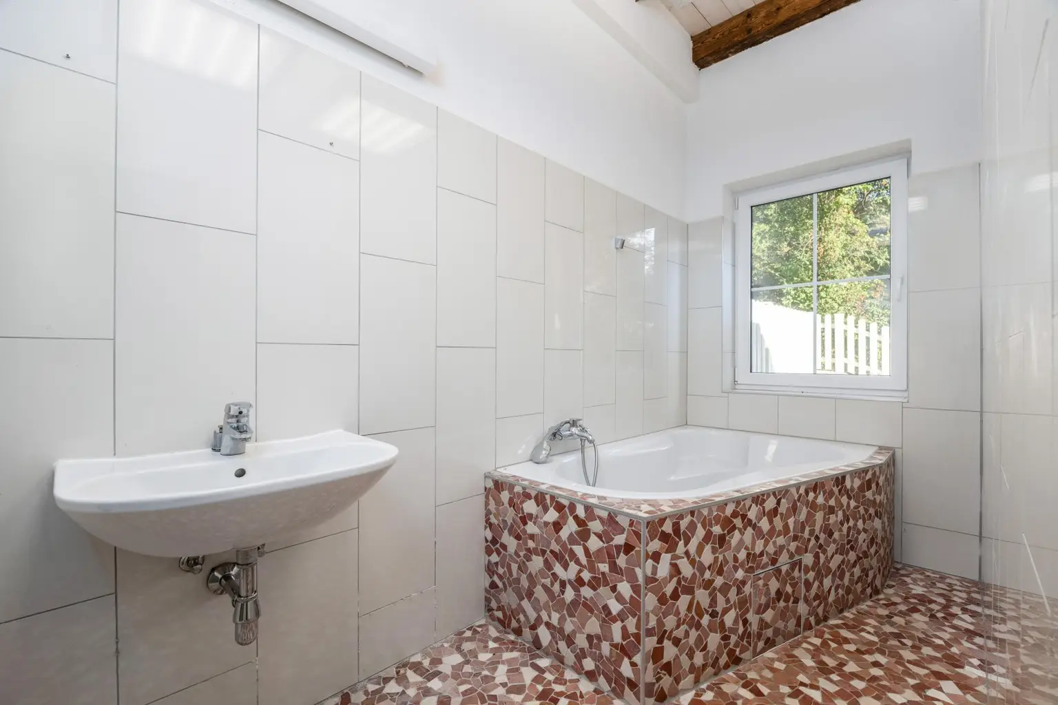 "Moderner Bungalow mit Gartenidylle am Riederberg"
