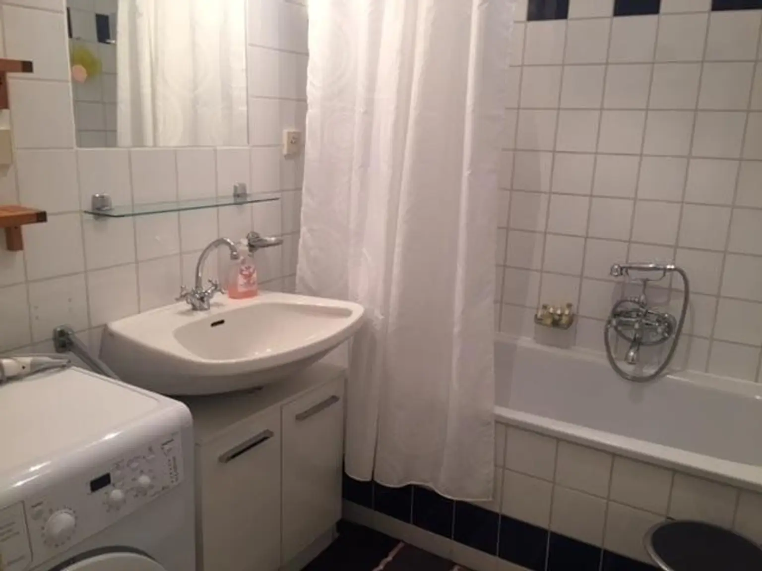 Rarität im Servitenviertel – Helle 2-Zimmer-Altbauwohnung in Traumlage