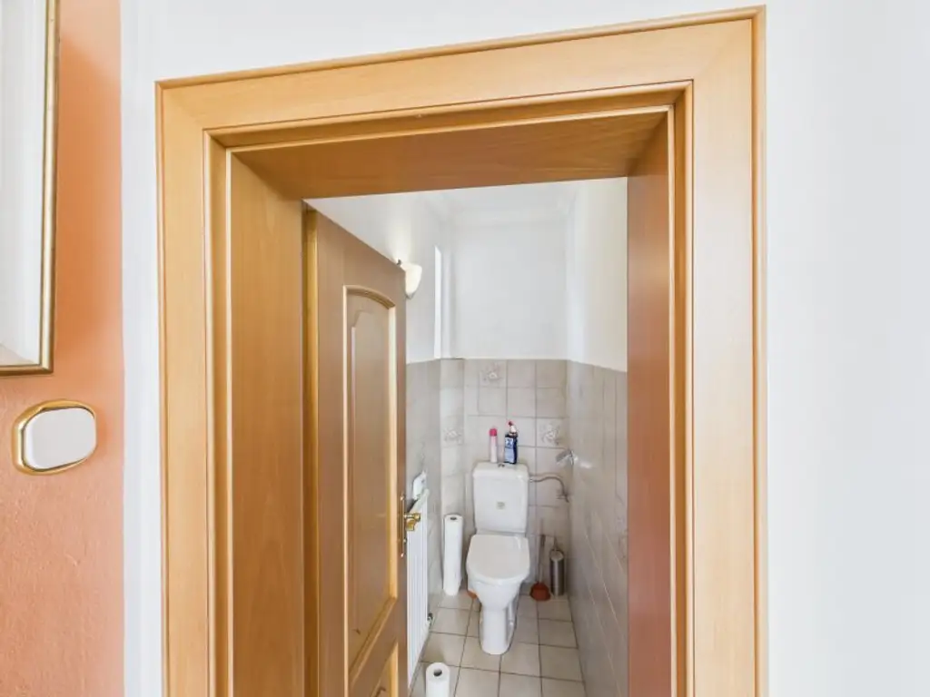 Traumhaus in Ternitz: 5 Zimmer, Garten, Pool & Garagen für nur 299.000 €!