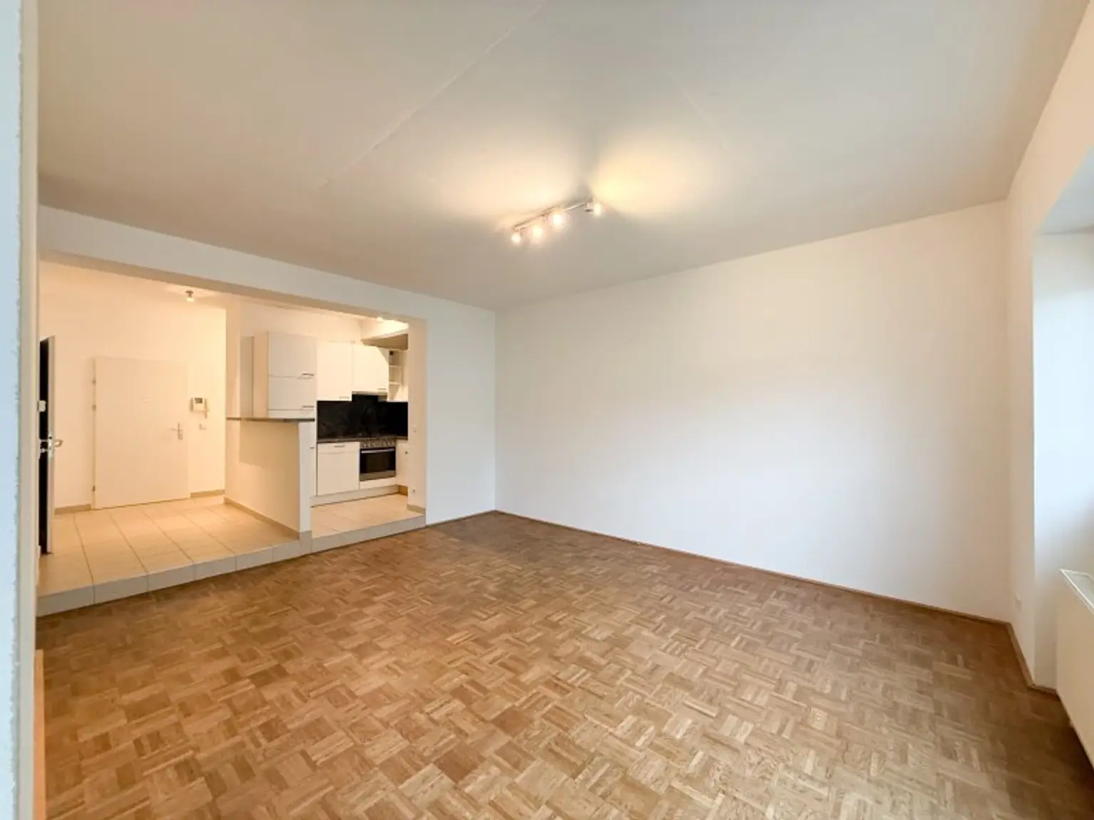 1,5-Zimmerwohnung mit Loggia in 1180 Wien zu vermieten!