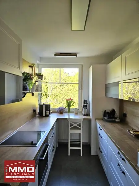 *NEUER PREIS* - TRAUMHAFTE DACHGESCHOSSWOHNUNG MIT LOGGIA IN LANGENZERSDORF