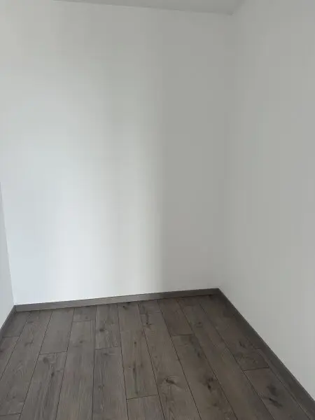 Coole 2-Zimmer-Wohnung mit 2 Mega Terrassen, Top Infrastruktur. Im Zentrum von Eisenstadt.