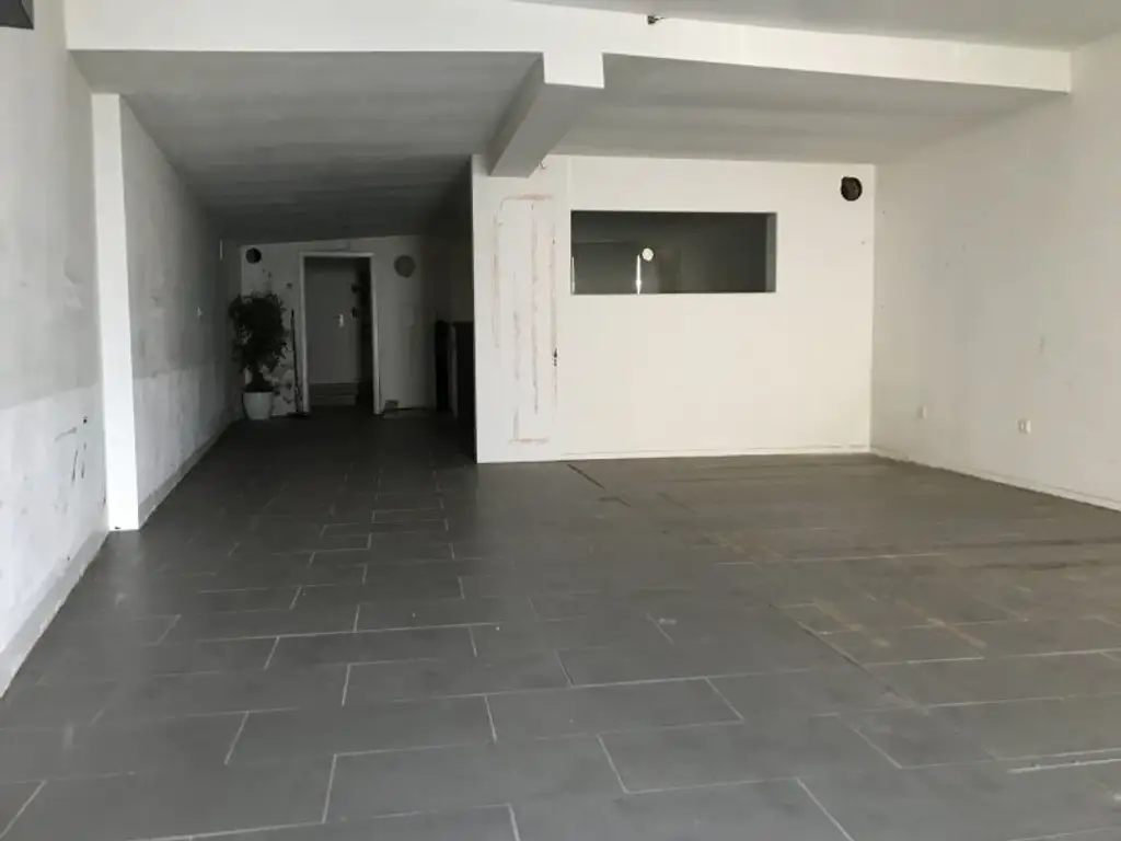 Sanierungsbedürftiges Wohnhaus in bester Wohnlage von Kolsass
