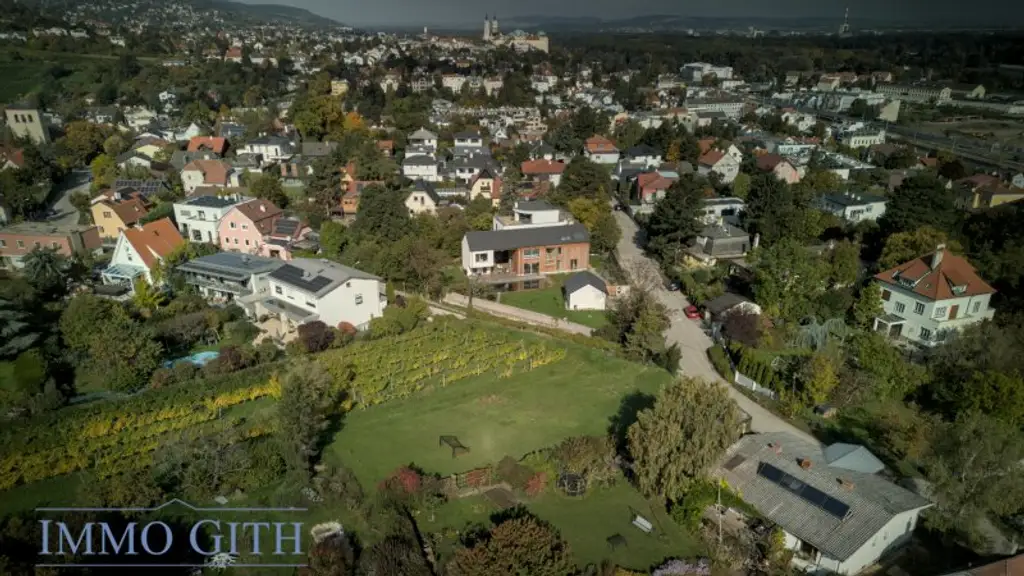 SONNE, WEIN & WEITBLICK – 735 m² BAUGRUNDSTÜCK DIREKT AM WEINGARTEN IN KLOSTERNEUBURG ZU KAUFEN!