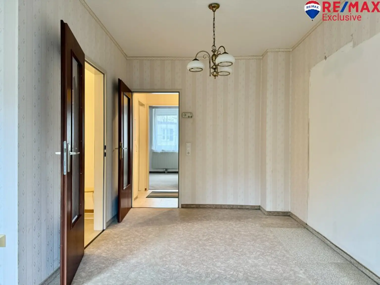 Nähe Akademierpark - 2-Zimmer-Wohnung mit Loggia in Wiener Neustadt – Ihr neues Zuhause!