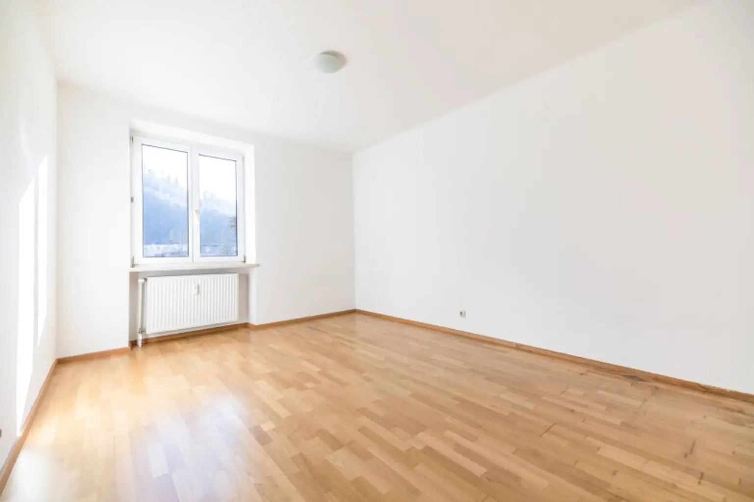 *WOW* I MODERN I CARPORT I TOP LAGE I SEHR MODERN I FAMILIENWOHNUNG I DUSCHE I HAUSTIERE WILLKOMMEN I IM HERZEN VON KAPFENBERG I PROJEKT WOHNEN I