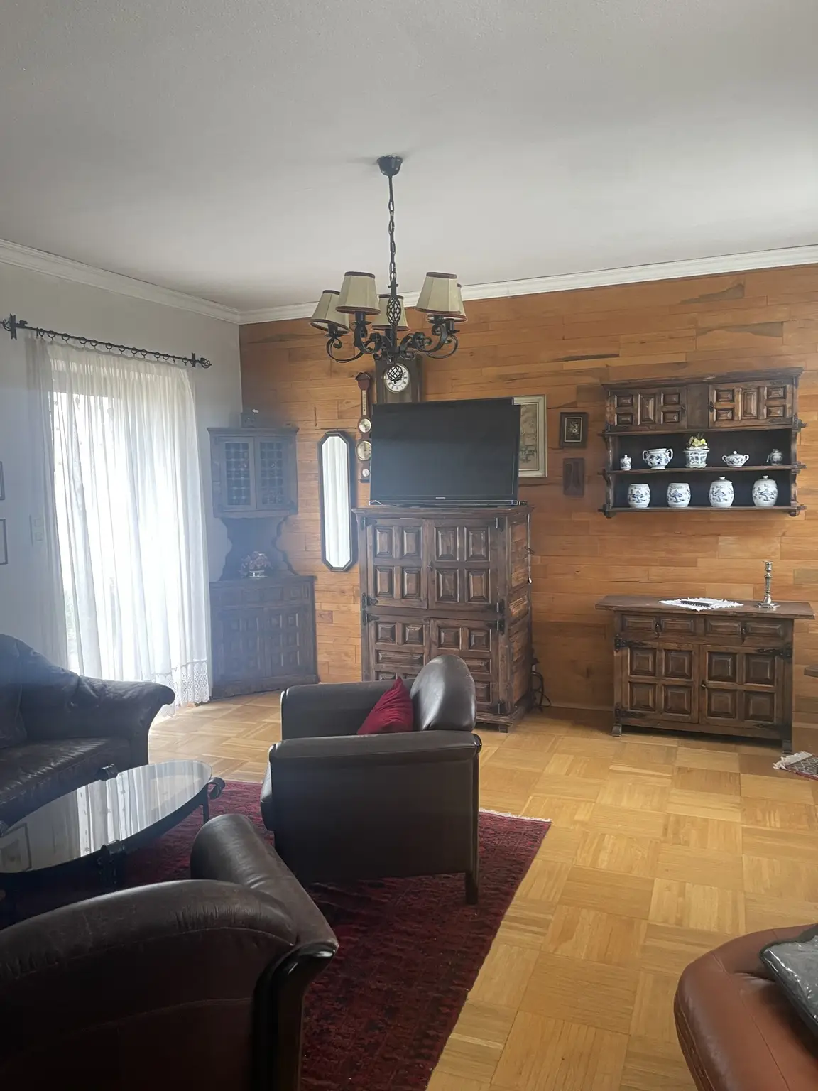 25 %  geschlossene Bauweise, Bauklasse II - keine Einschränkung auf Wohneinheiten