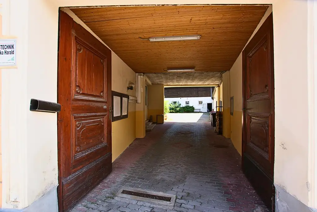 WOHNEN IM KNAPPENHOF! Großzügige 3-Zimmerwohnung!