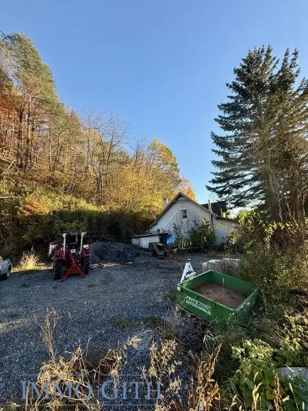 BAUGRUNDSTÜCK MIT BEWILLIGTEM HAUSPROJEKT IN BREITENFURT BEI WIEN – 592 m²