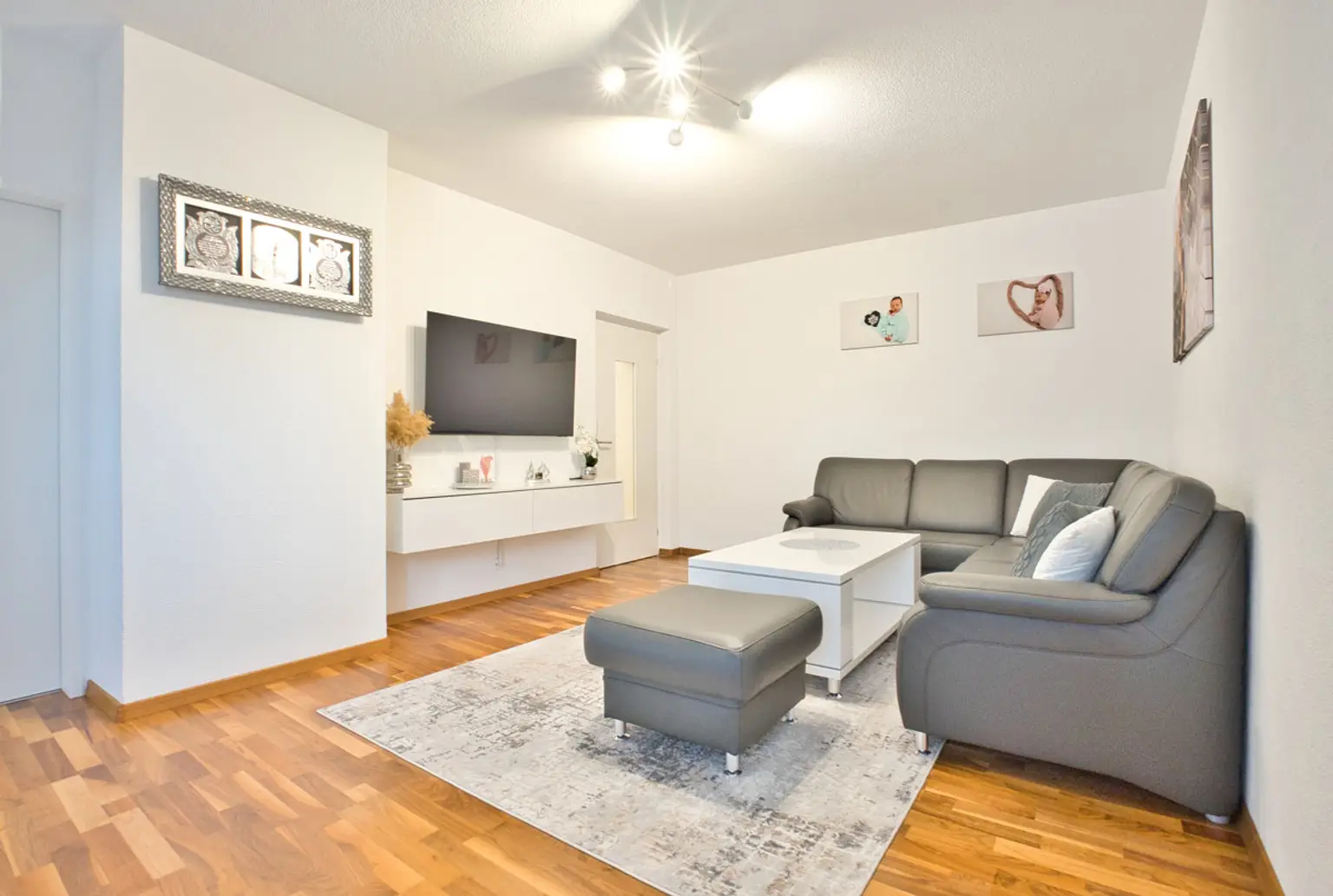 Moderne 4-Zimmer-Wohnung mit Loggia in Top-Lage! 
Europahof, Vöcklabruck