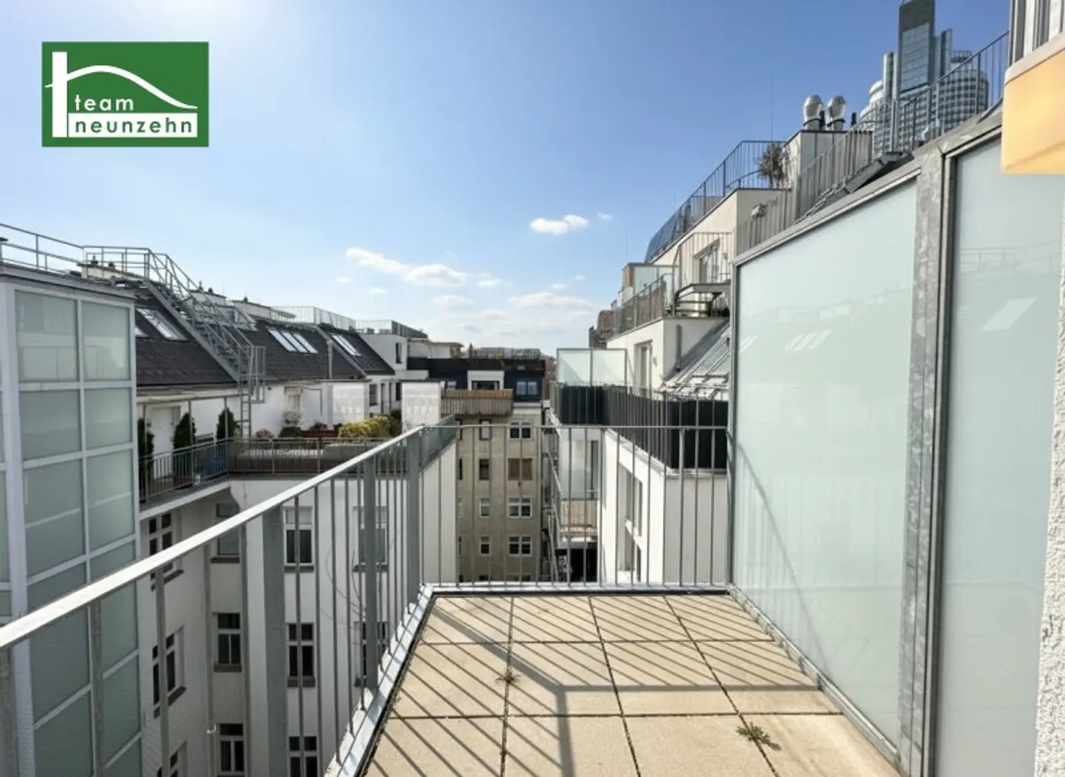 Klimatisierte Maisonette mit Dachterrasse in top Lage nahe U6, Millennium City und Donau! WG-geeignet - JETZT ANFRAGEN