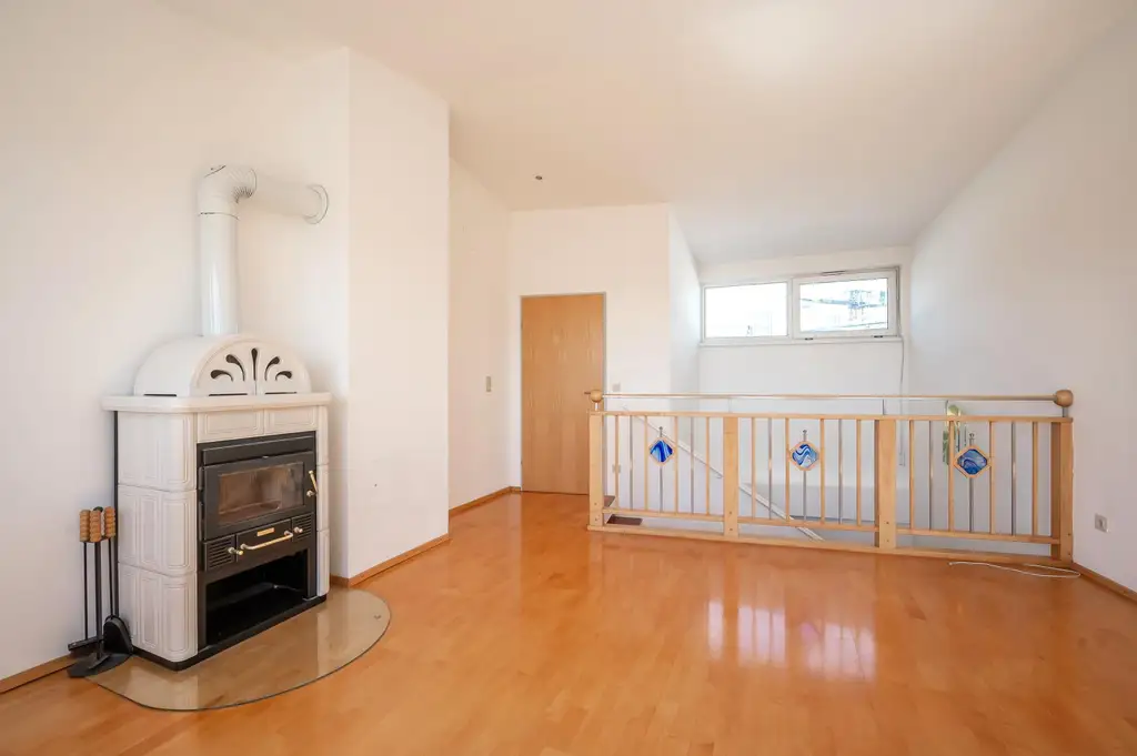 STUDENTEN AUFGEPASST - U3 VOR DER TÜR - MAISONETTE | TERRASSENWOHNUNG