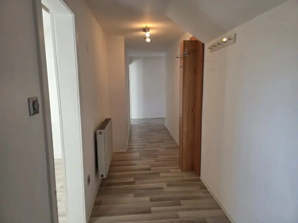 NEUER PREIS: 1875 m² großes GRUNDSTÜCK - DIREKT am Fuße des BISAMBERG - WESTAUSRICHTUNG