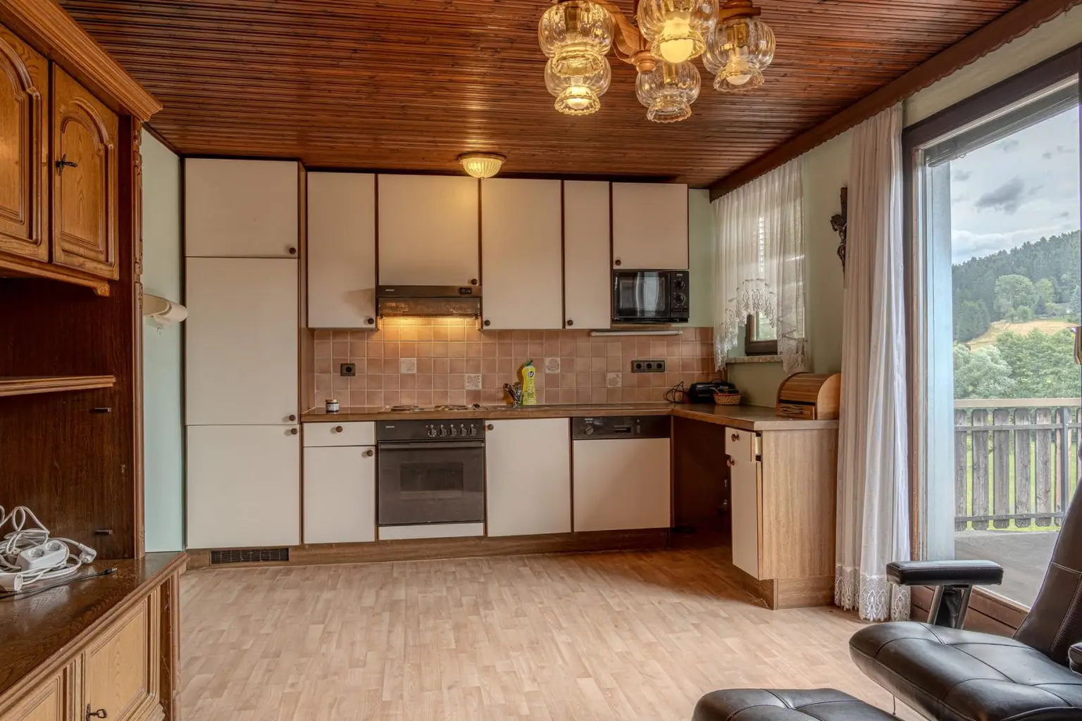 Beliebtes Traditionsgasthaus mit viel Potenzial – Gasthaus „Tonipeter“ in Voitsberg-Lobming steht zum Verkauf