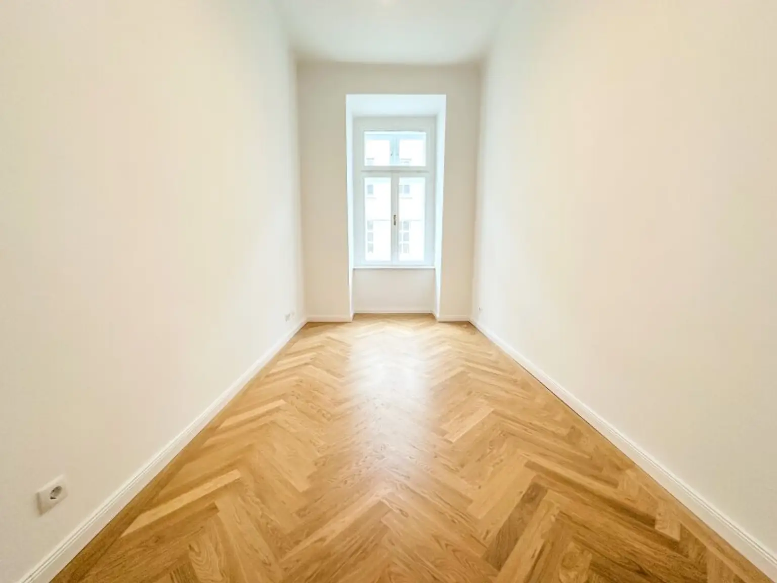 Stilvolle Altbauwohnung mit 5 Zimmern im Herzen von Wien-Währing