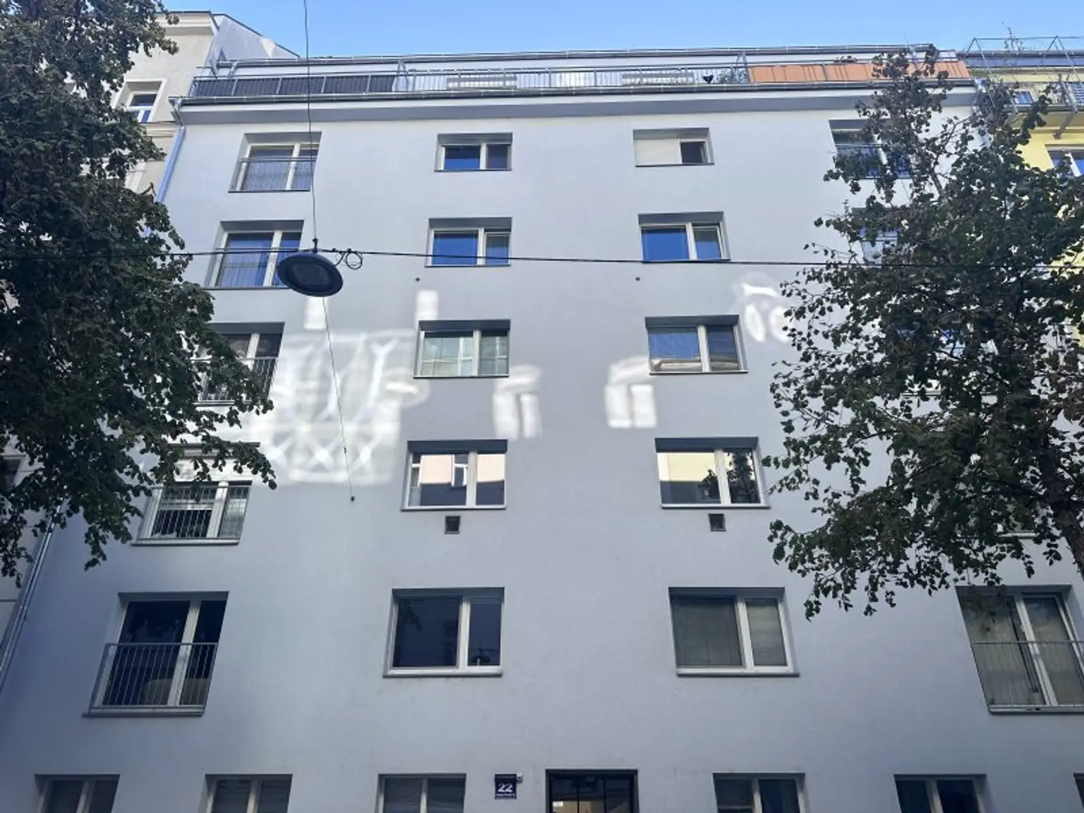 Traumhafte Familienwohnung mit Sanierungspotenzial in TOPLAGE