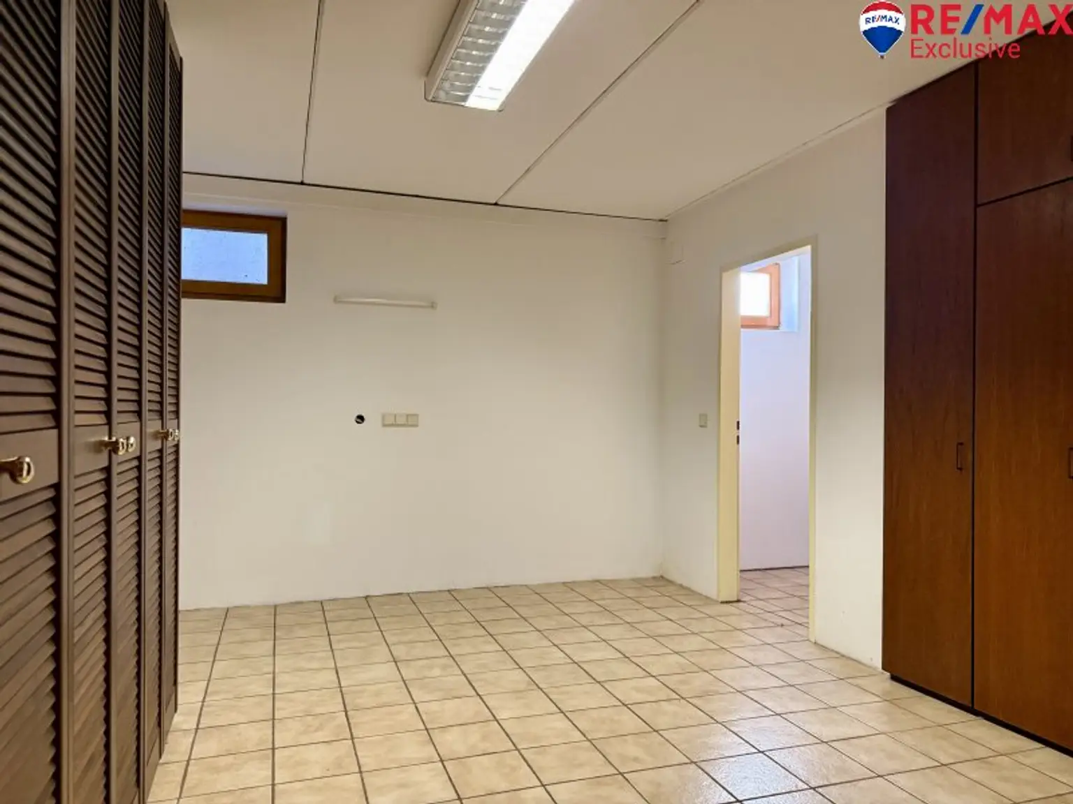 Seezauber – Einfamilienhaus auf ca. 120 m² Wfl. am Schloßsee in 2ter Reihe zu kaufen!