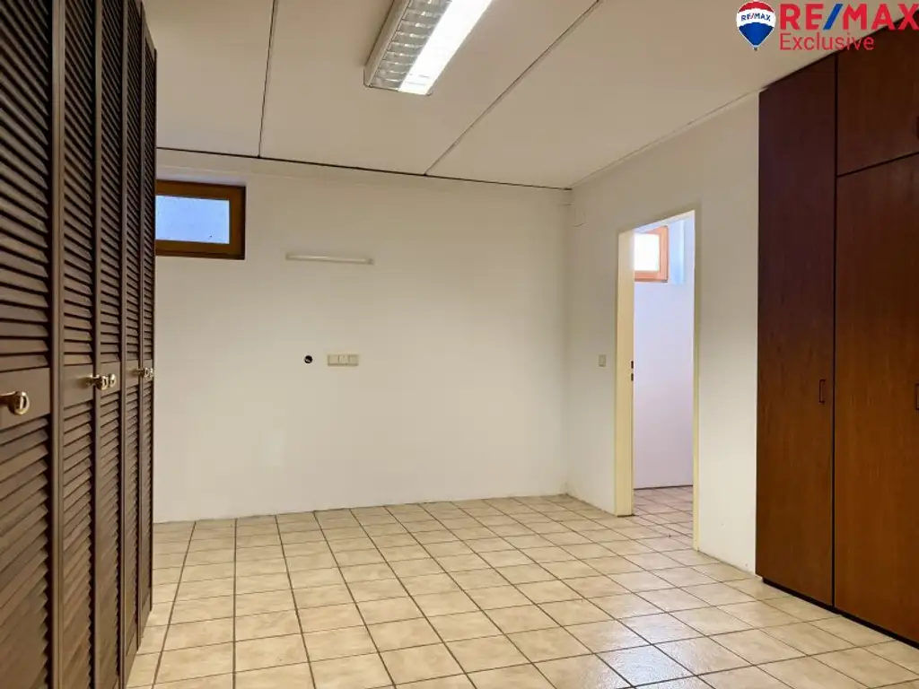 Seezauber – Einfamilienhaus auf ca. 120 m² Wfl. am Schloßsee in 2ter Reihe zu kaufen!
