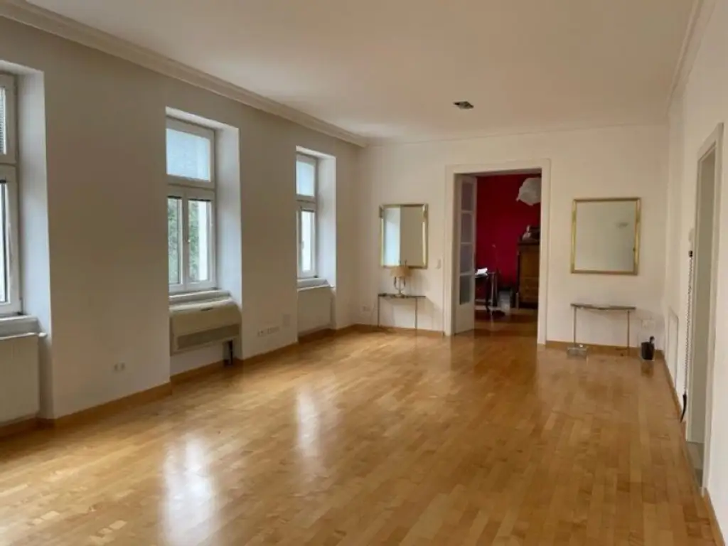 100% befristet vermietet bis Jahresende – Charmantes Zinshaus mit Garten und Ausbaupotenzial