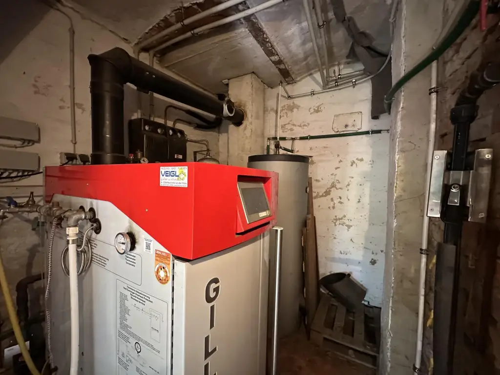"Einfamilienhaus mit großem Grundstück in Schrattenberg"