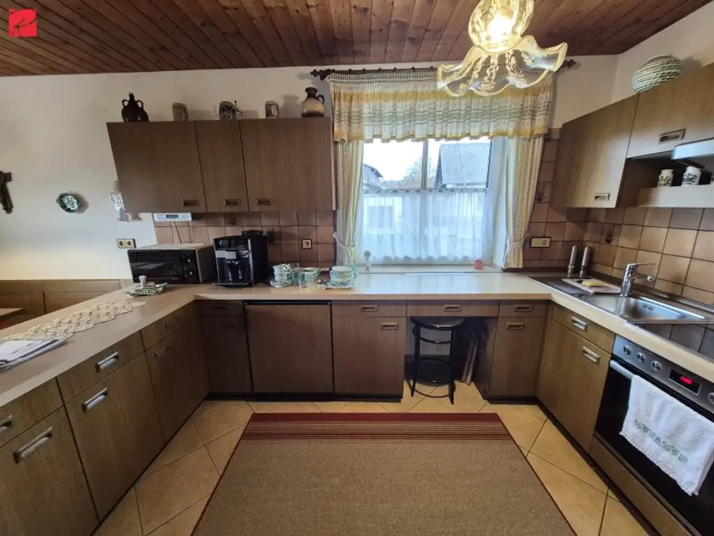 Noch vor Weihnachten im neuen Zuhause? Gepflegtes Haus sucht Besitzer!