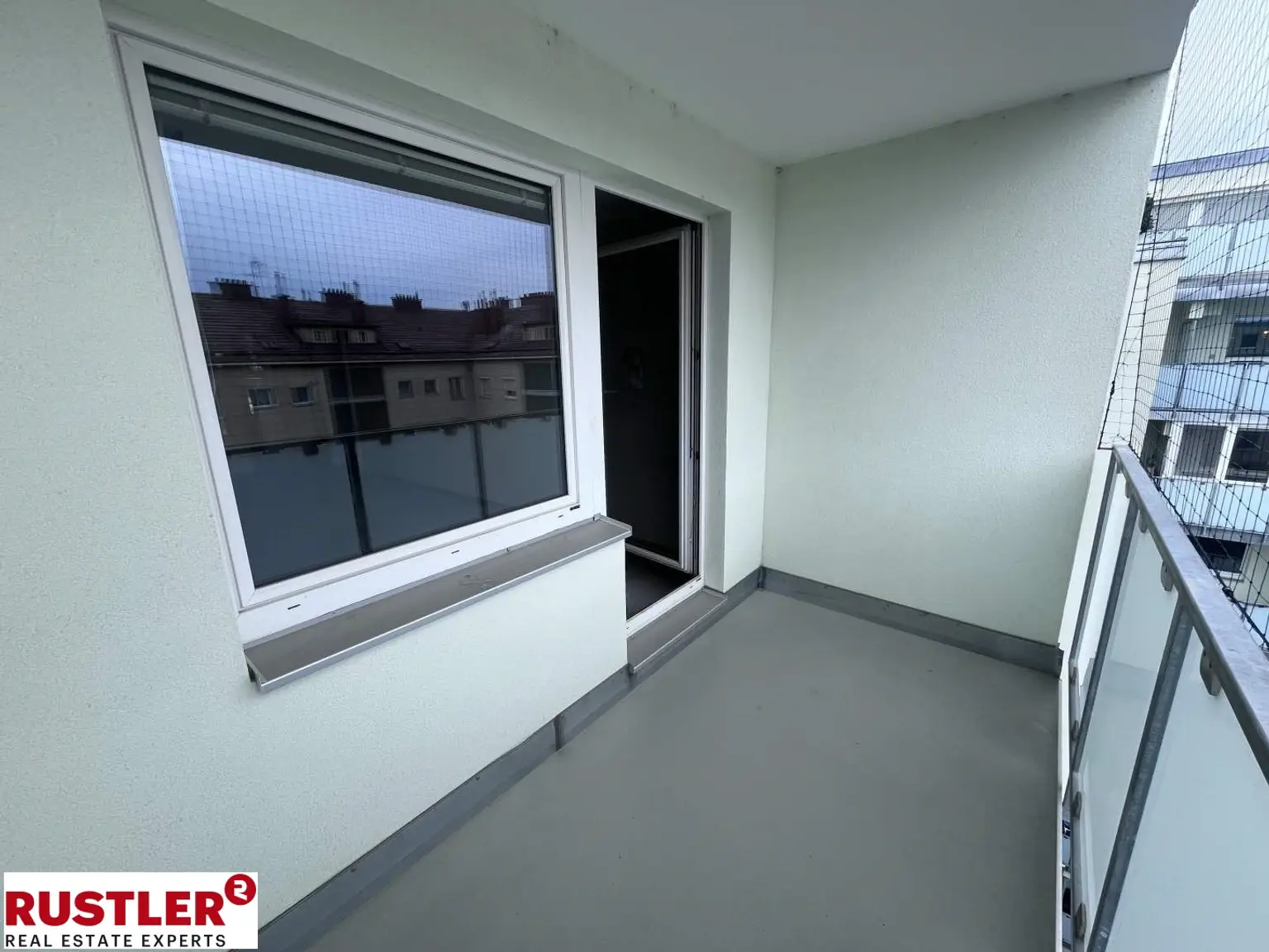 Loggia 1